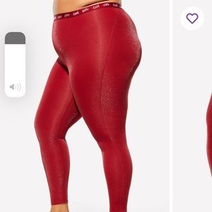 Yitty Fabletics Spotlight Shaping Ruched Legging